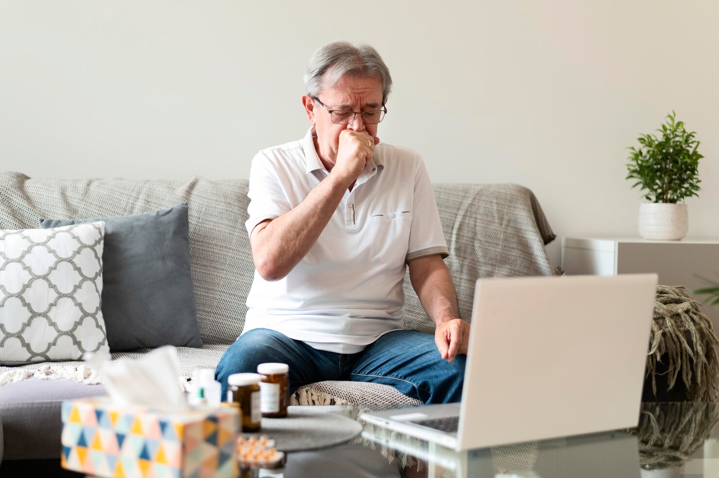 Chronic Cough: When Should You See a Pulmonologist?